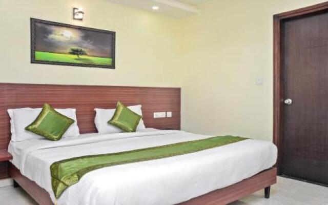OYO 12074 Vikrant's Residency