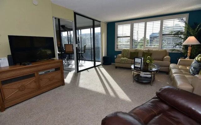 Loggerhead Cay Condominiums