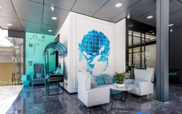 Xana Hotelle (Shenzhen Nonglin Subway Station)