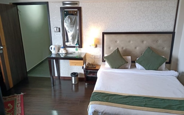 Hotel Dip Palace – Guest Rooms – Darjeeling