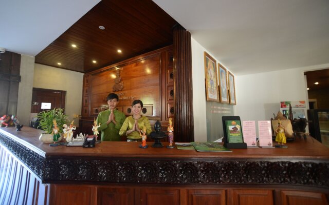 Angkor Monument Hotel