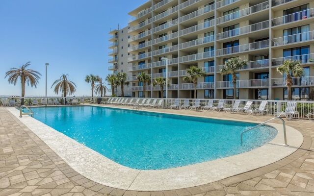 Seaside Beach and Raquet 4710