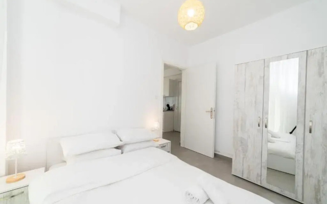 Kleoniki & Irida Residential Complexes