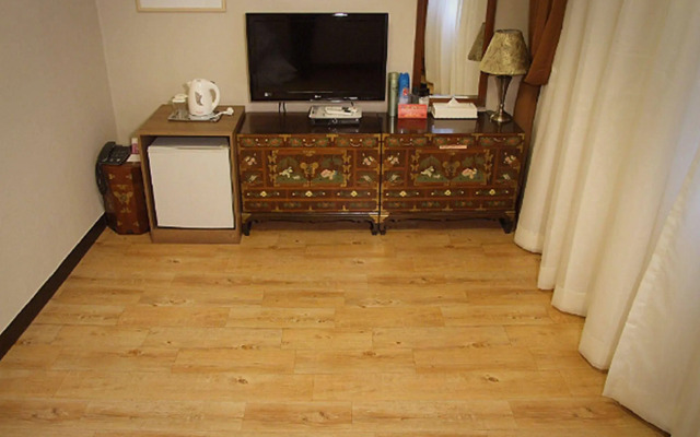Jecheon Tourist Hotel
