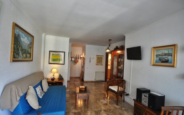 Center Apartment with Swimming pool
