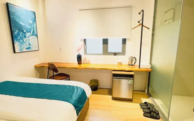 Urban Hotel