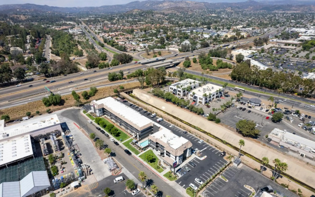 Motel 6 Escondido, CA