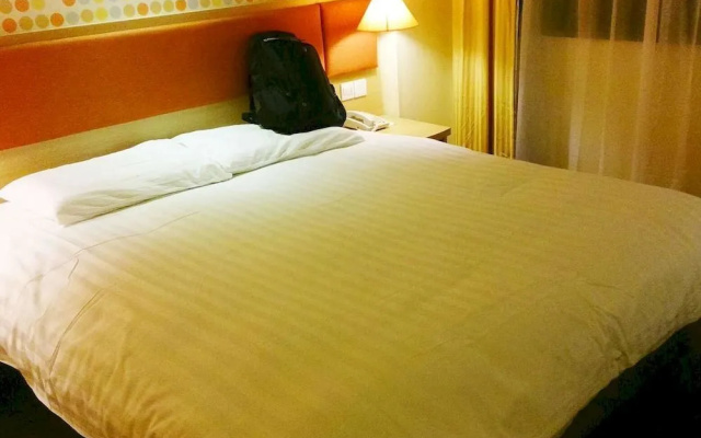 Home Inn Hangzhou Wuchang Avenue Xixi Wetland Yinxiang City