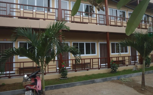 Silver Sands Beach Resort