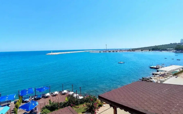 Mose Restoran Motel Beach