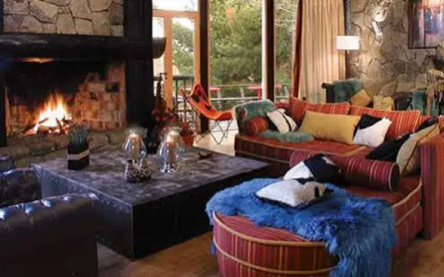 Hotel Peñon del Lago