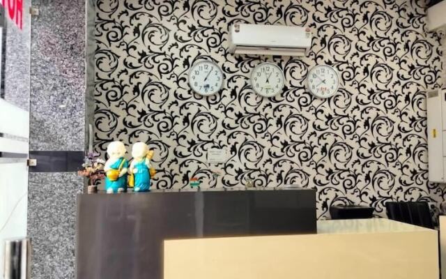 Hotel White House Residency By GRB