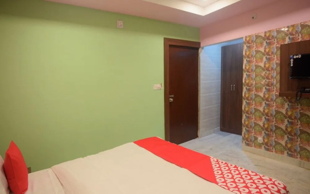 Capital O 14489 Hotel Aryan