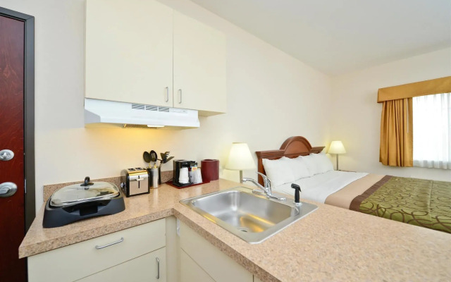 Best Western Plus Wakeeney Inn & Suites