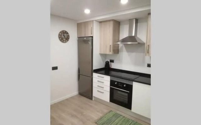 Ria Center Apartment - Left