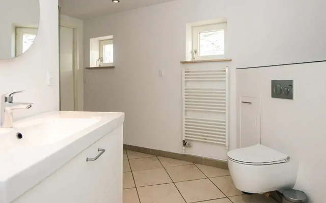 5 Star Holiday Home in Give