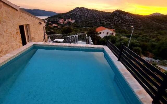 Apartment Igralište Mirakul