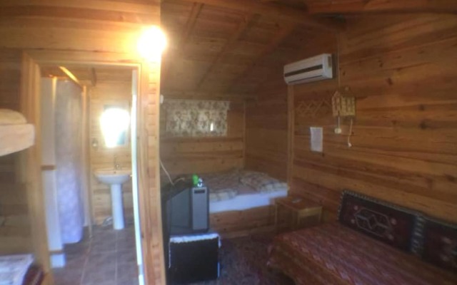 Kucuk Ciftlik Bungalow Evleri