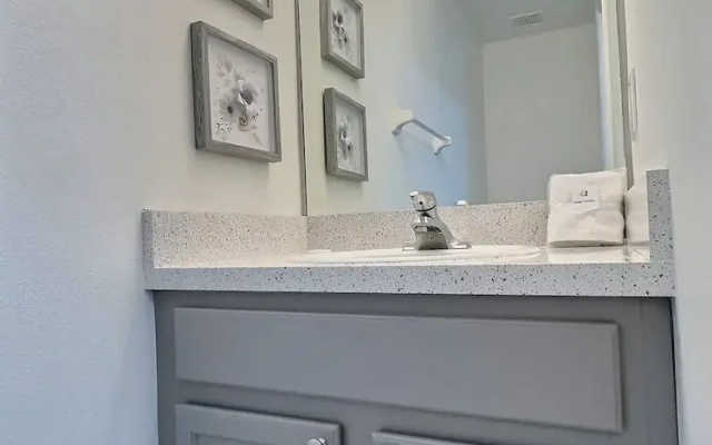 3BR Townhome Lake Berkley - Near Disney