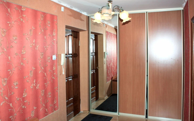 Апартаменты ALLiS-HALL, ул. Тверитина, 42-3