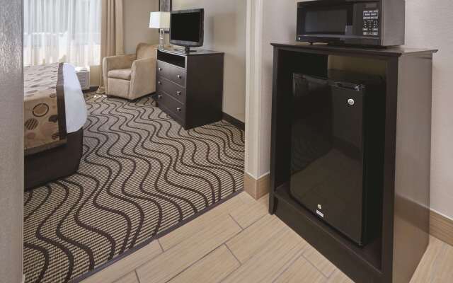 La Quinta Inn & Suites by Wyndham South Bend