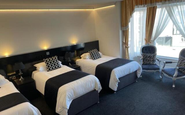 The Revelstoke Hotel