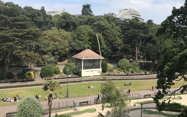 Bourne Gardens