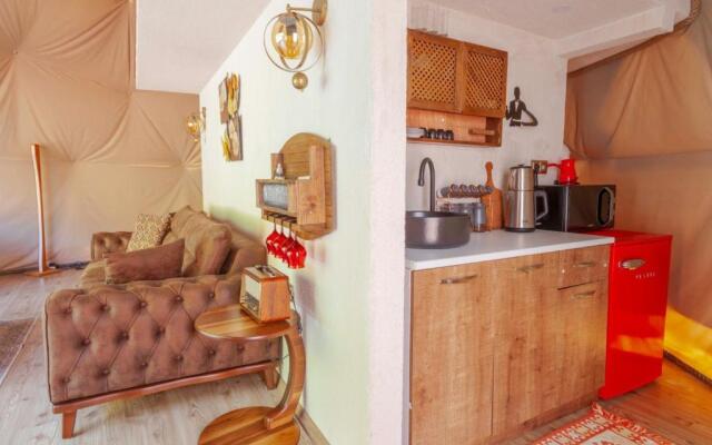 Enchanting Dome With Private Pool in Sapanca