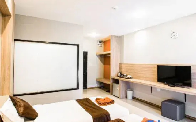 Avana Bangkok Hotel & Convention Centre
