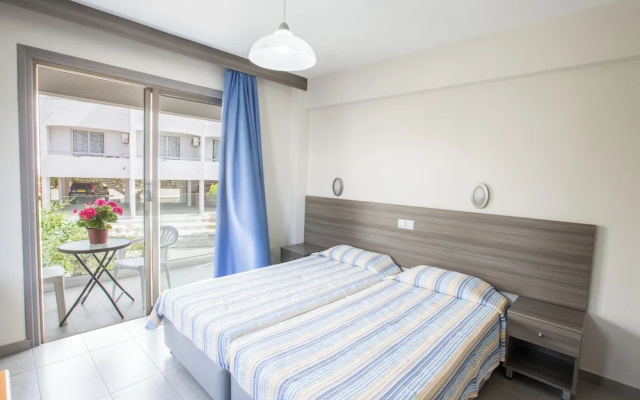 Ayia Napa Holiday Apartment So9