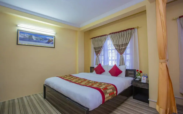 Hotel Yunik & Restraunt by OYO Rooms