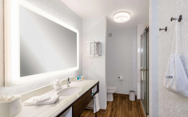 Hampton Inn & Suites Hopkinsville