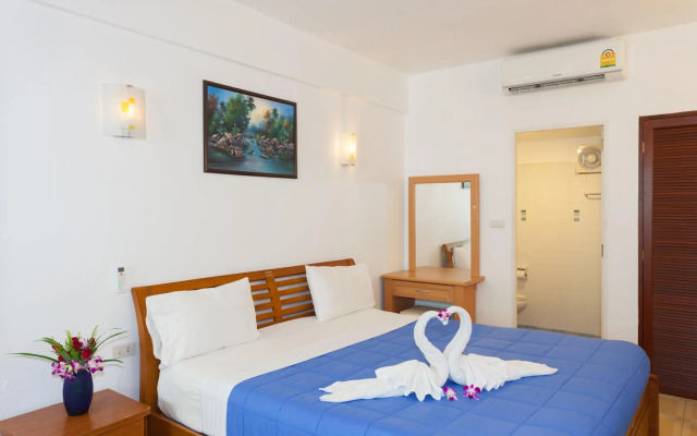 The Expat Hotel