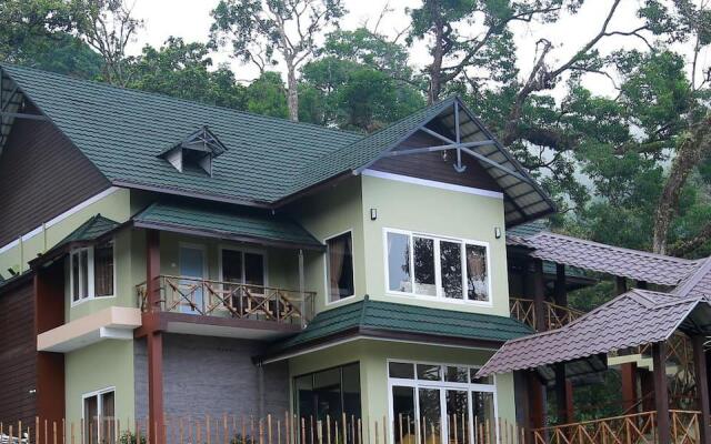 RaaRees Mist Resort