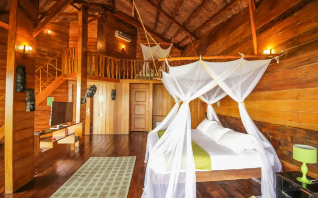Hotel On Vacation Amazon
