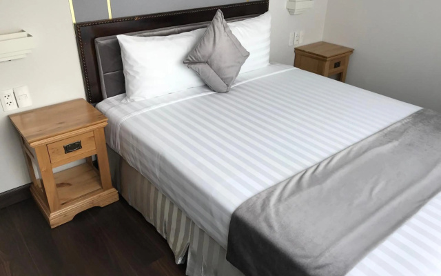 Emerald Central – Guest Rooms – Ho Chi Minh City