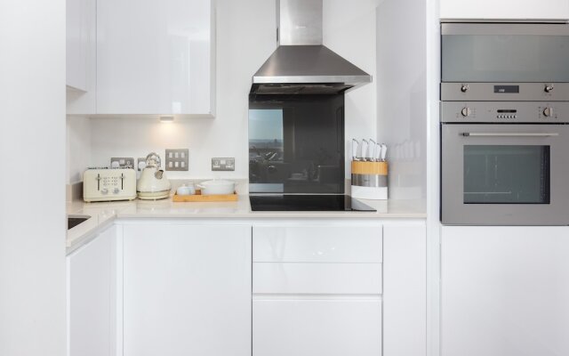 Lincoln Plaza Serviced Apartments