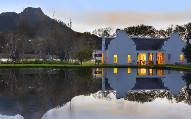 Holden Manz Country House