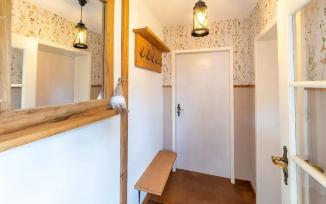 Charming House With Sauna, Jacuzzi in Bullange - фото 5