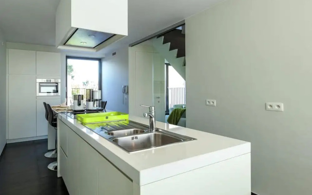 Modern Holiday Home Near Bruges and the North Sea