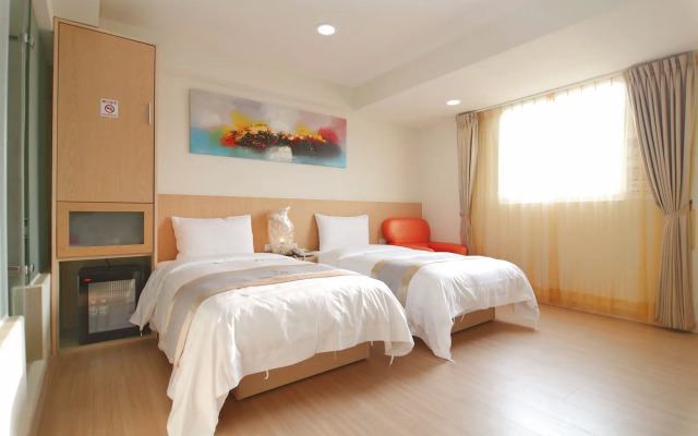 Clownfish Resort