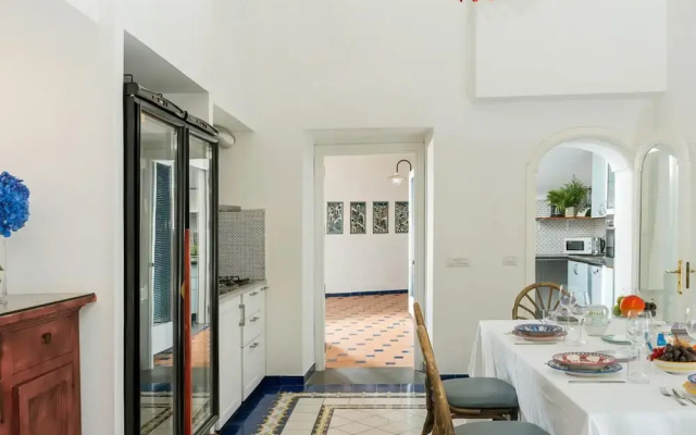 Villa Bijoux - Luxury Villa Sea View