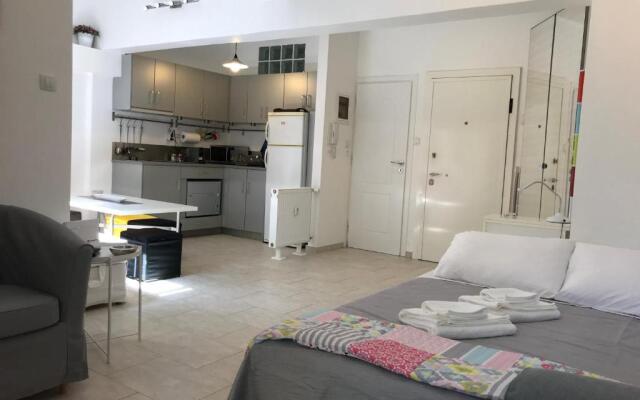 Aris sweet home