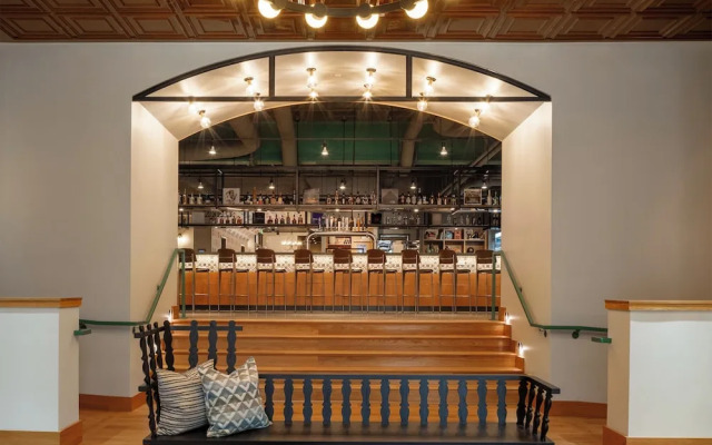 Moxy Cincinnati Downtown