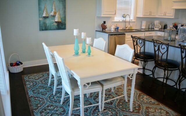 Villa Verdie by RedAwning