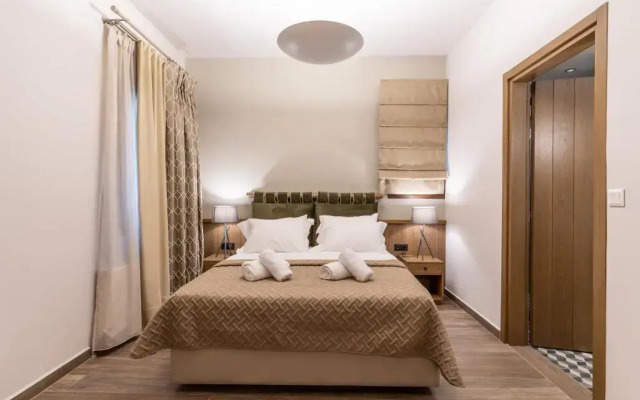 Lydia Suites And Rooms