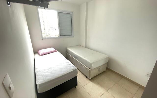 Pé na Areia Praia do Caiçara II