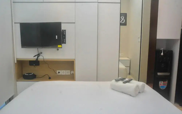 Minimalist Studio At Ciputra World 2 Apartment