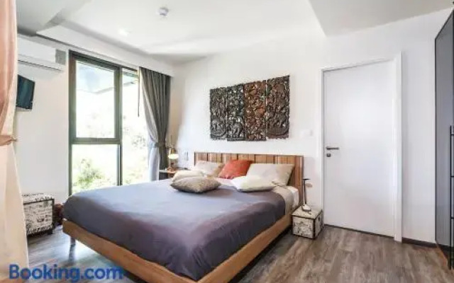The Deck Patong by Acasia Suites