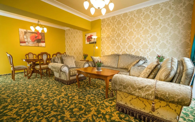 Studio One Accommodation Suites